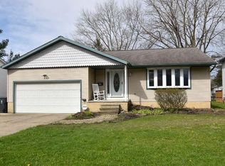6590 Brookland Ave, Solon, OH 44139