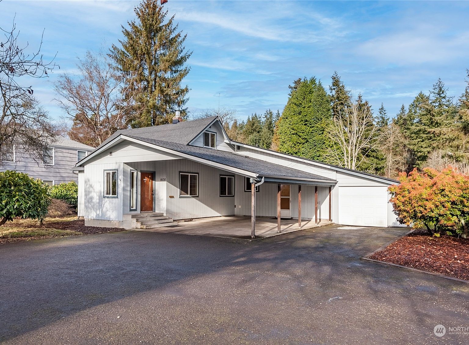 1608 Ocean Beach Highway, Longview, WA 98632 Zillow