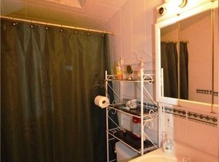 185 Fir St, Valley Stream, NY 11580