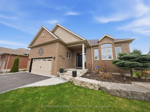 36 Huntingwood Cres, Kawartha Lakes, ON K0M 1A0