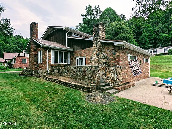 2nd image of 170 Pleasant Dr