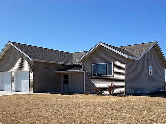 2nd image of 315 Grandstand Ct