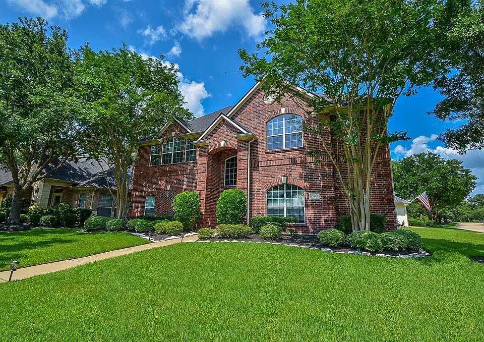 1st image of 15502 Wendover Creek Ct