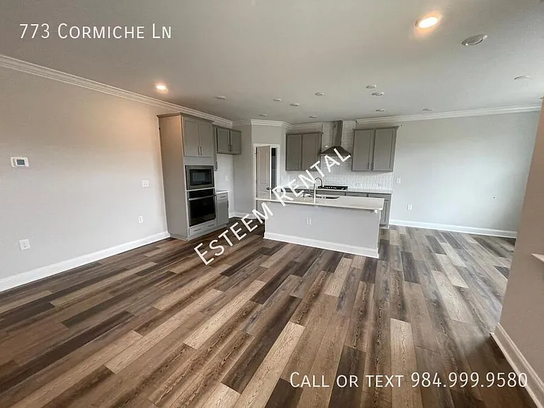 773 Cormiche Ln — Photo 9