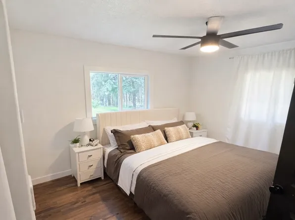 25248 Vaughn Rd, Veneta, OR 97487