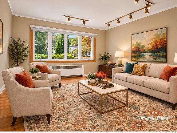 4th image of 38 Beverly Road