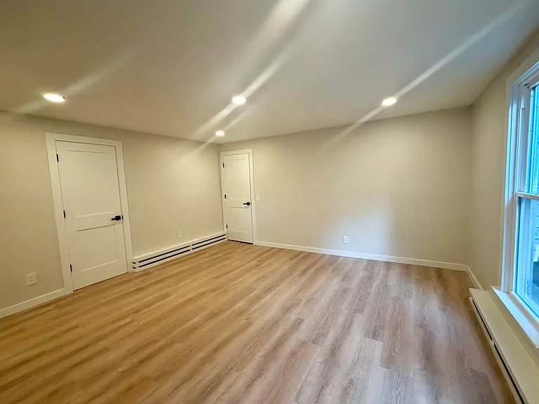 117-119 Meigs St #6 — Photo 5