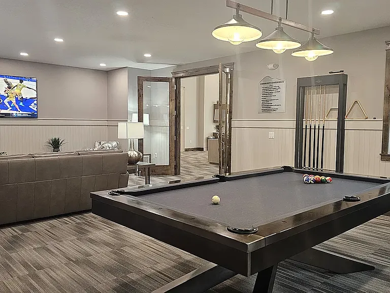 Clubhouse - Billiards Room