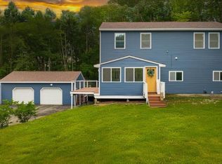 100 Middlesex Rd, Topsham, ME 04086