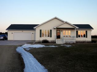 7680 Castle Ave, Sparta, WI 54656