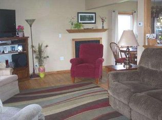 N7154 County Rd E, Fredonia, WI 53021