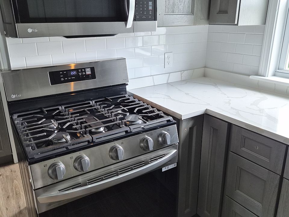 LG 5 burner gas range