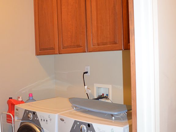 3rd image of 20528 NE 27th Pl