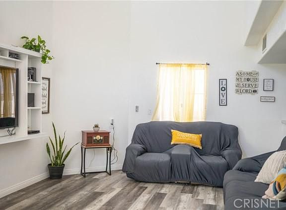 5th image of 21413 Yerba Blvd