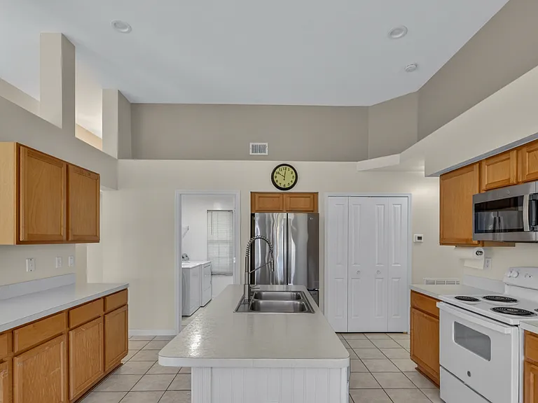 2729 Branch Ln — Photo 5