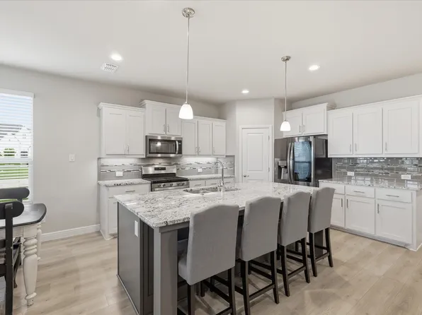 1617 Longspur Dr, Northlake, TX 76226
