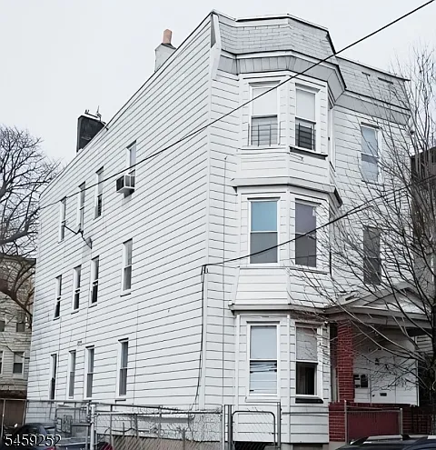 50 N 6th St #3