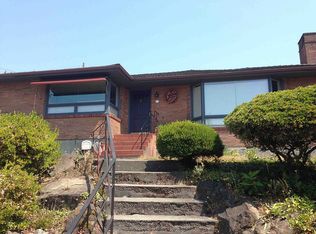 6088 Wellesley Way NE, Seattle, WA 98115