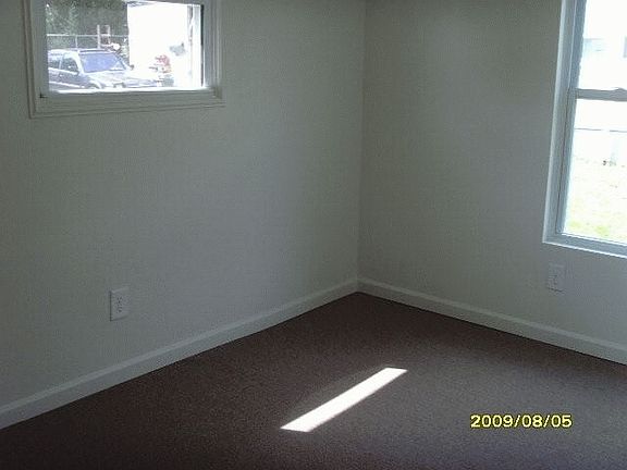 4th image of 3005 Bradford St