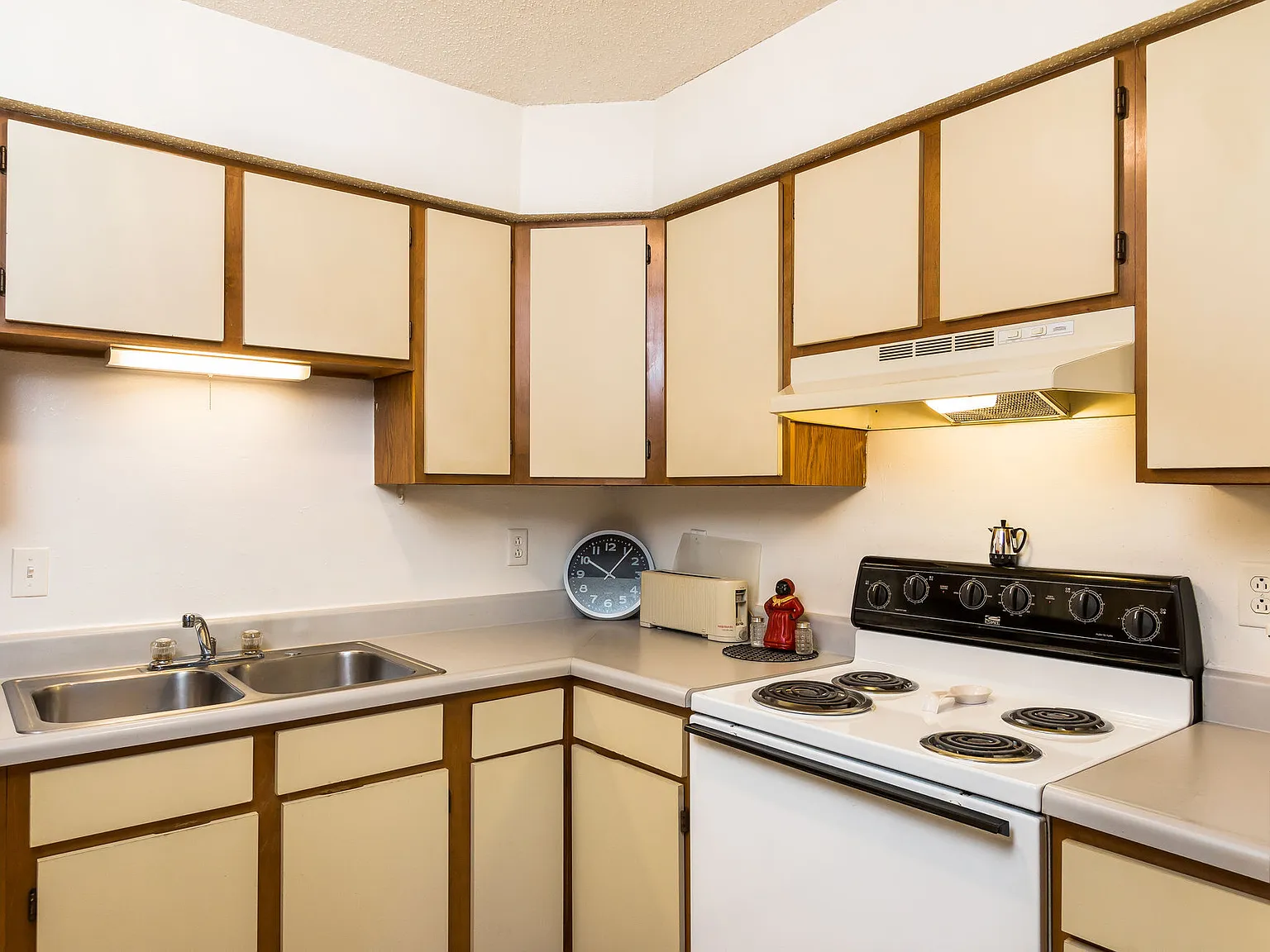 Norwalk Park Apartments — Photo 3