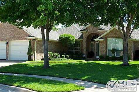 1st image of 7810 Fox Chase Dr
