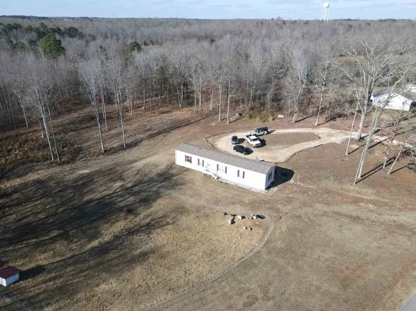 670 Shady Hill Rd, Lexington, TN 38351