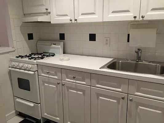 Rented by Keller Williams NYC | media 27