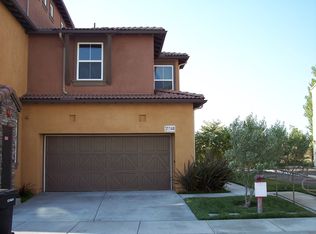 31144 Strawberry Tree Ln, Temecula, CA 92592