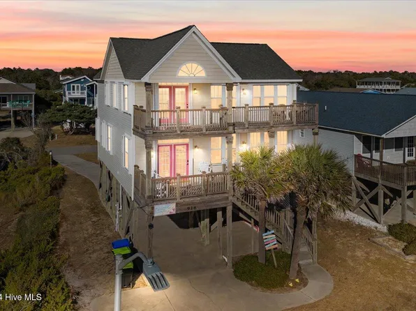 918 E Beach Drive, Oak Island, NC 28465