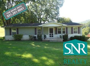 5745 Rocky Point Rd, Cookeville, TN 38506