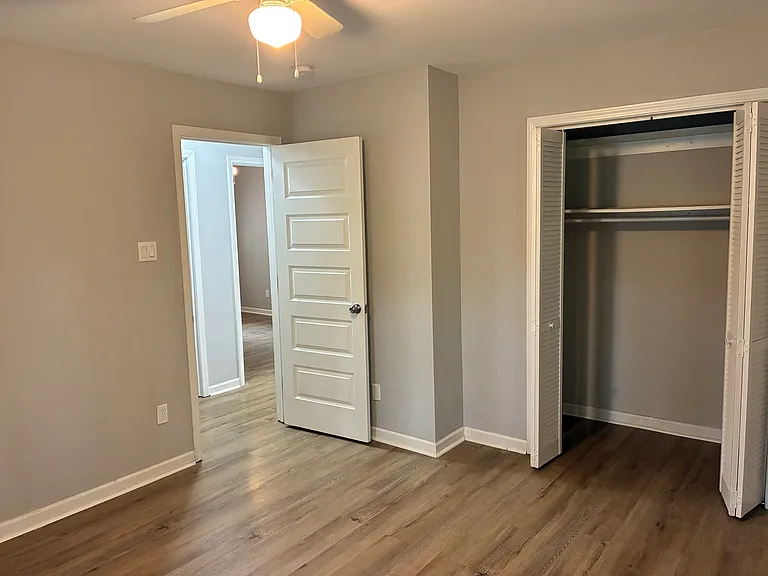 5315 West St — Photo 8