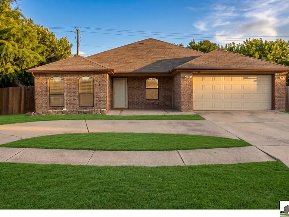 5510 Shawn Dr