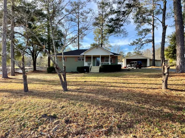 7402 Burns Dr, Lizella, GA 31052