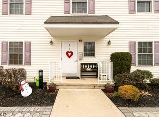703 Clark Rd #703, Lebanon, NJ 08833