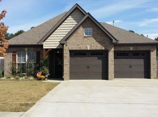 213 Falling Waters Way, Maylene, AL 35114