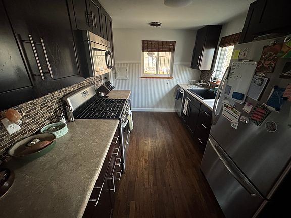 4th image of 3955 Wyandot St