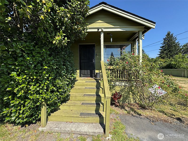4th image of 12026 59th Avenue S