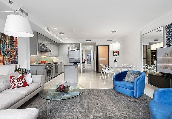 5th image of 138 W 19th St APT 2