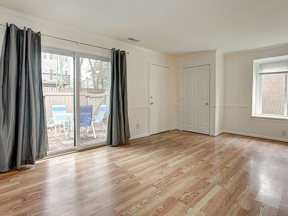 Living Room - Sliding Doors to Patio