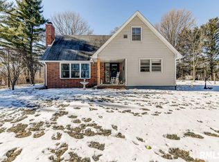 1061 Archer Elevator Rd, Springfield, IL 62711