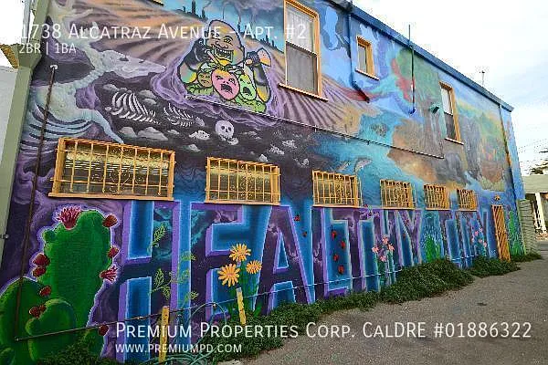1738 Alcatraz Ave #2 — Photo 25