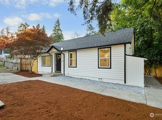 6452 154th Ave NE, Redmond, WA 98052