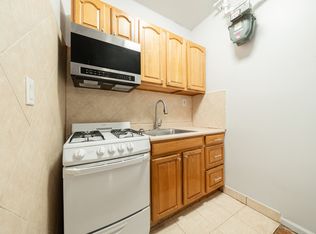 563 W 184th St #1E, New York, NY 10033