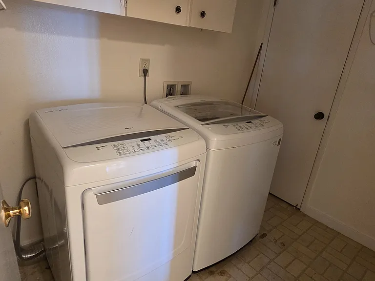 1505 Halekoa Dr — Photo 36