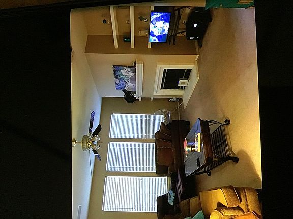 3rd image of 4900 Dougal Ave