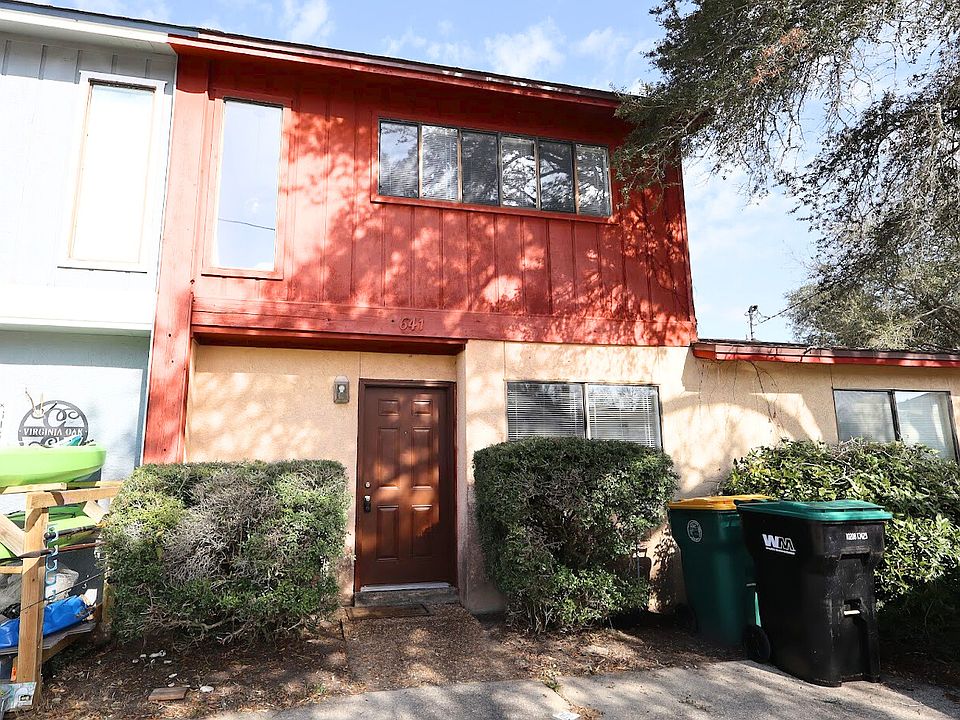 1st image of 641 Virginia Oak Ct