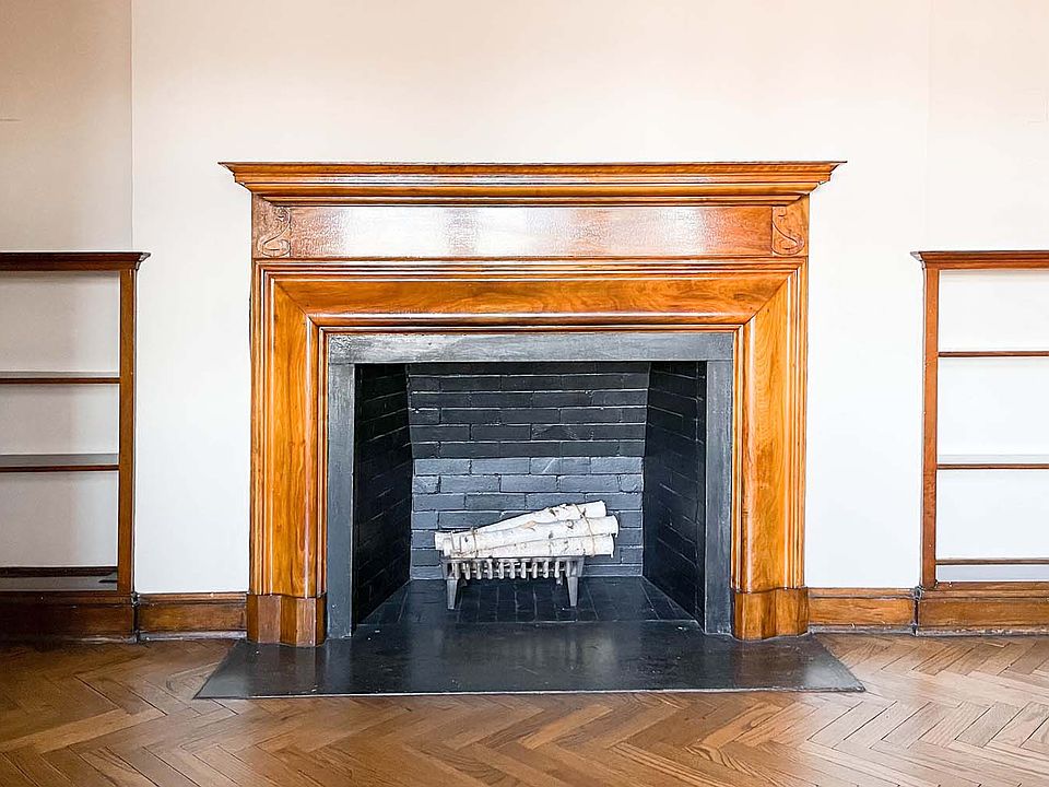 Dining/Living room