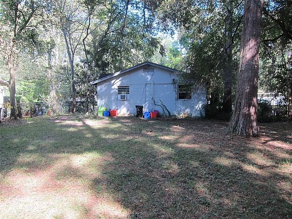 4th image of 1958 NW 4th St #B
