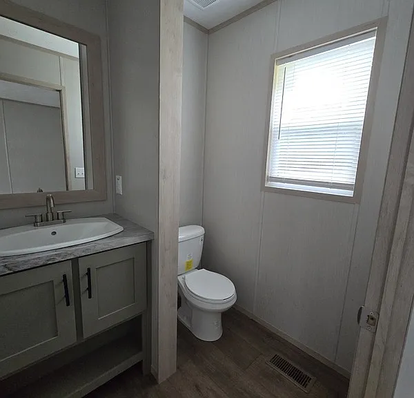 1943 Boxwood Ln — Photo 14