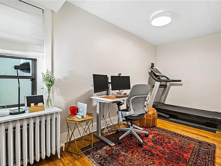 6023 Walnut St #1 — Photo 13